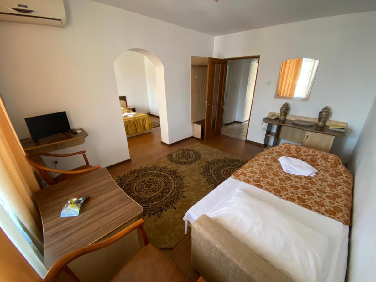 Hotel Gorj Târgu Jiu Extérieur photo