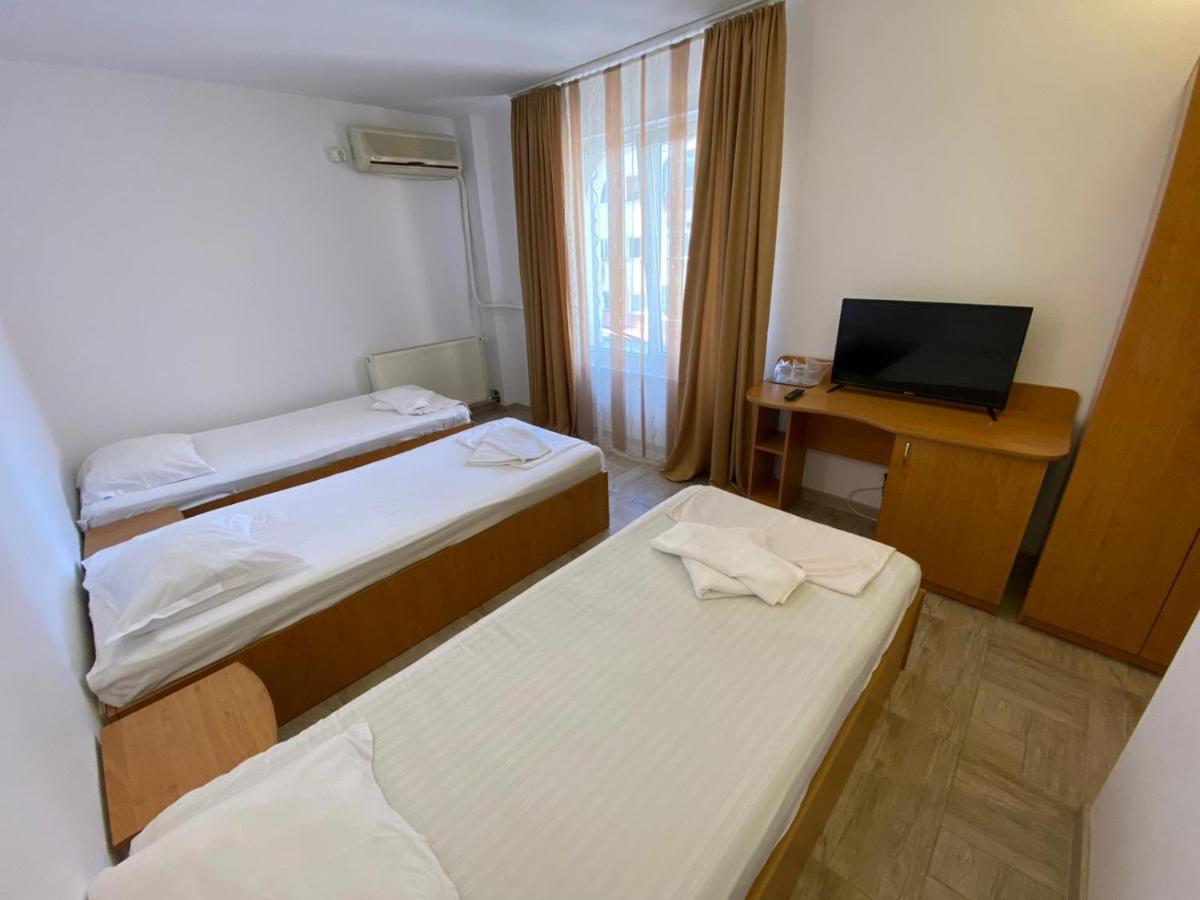 Hotel Gorj Târgu Jiu Extérieur photo