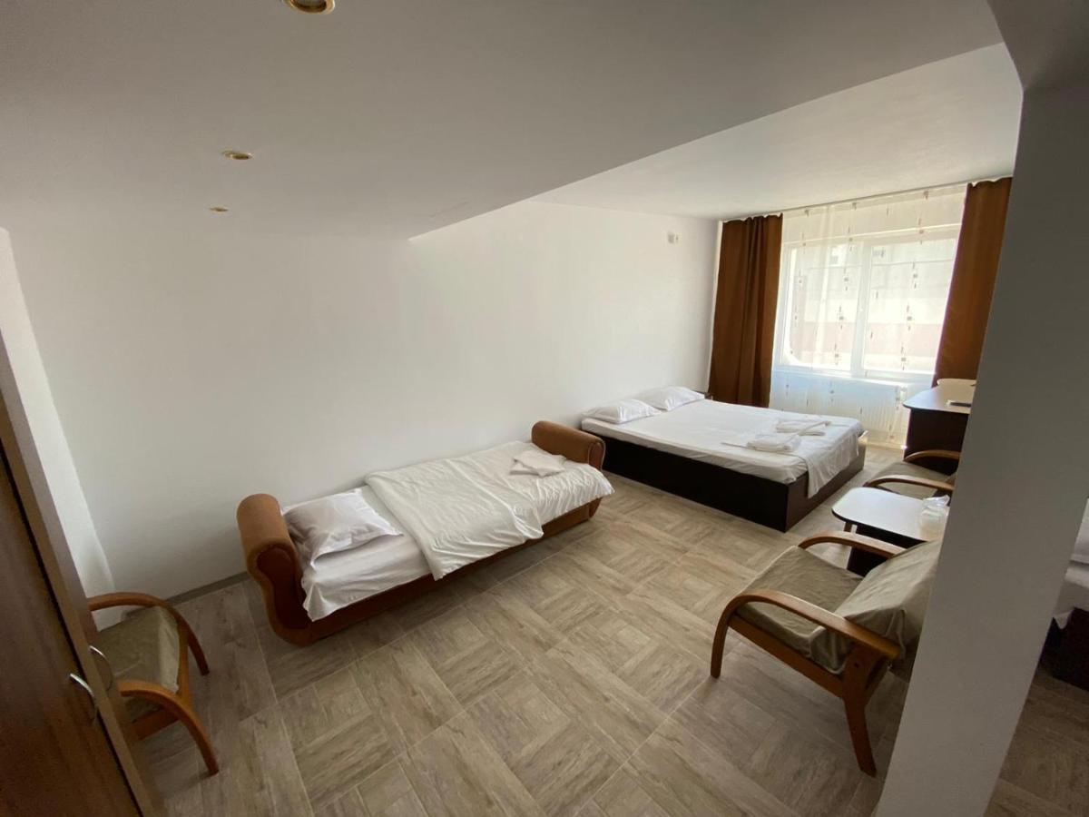 Hotel Gorj Târgu Jiu Extérieur photo