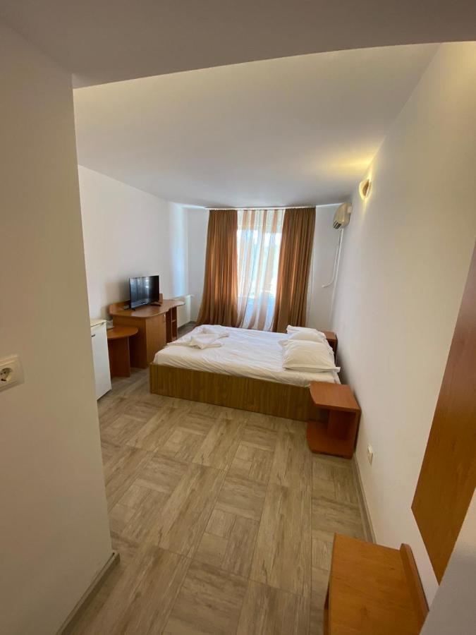 Hotel Gorj Târgu Jiu Extérieur photo