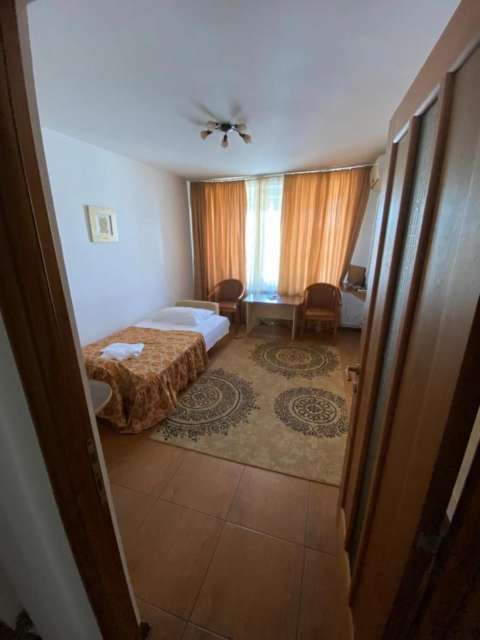 Hotel Gorj Târgu Jiu Extérieur photo
