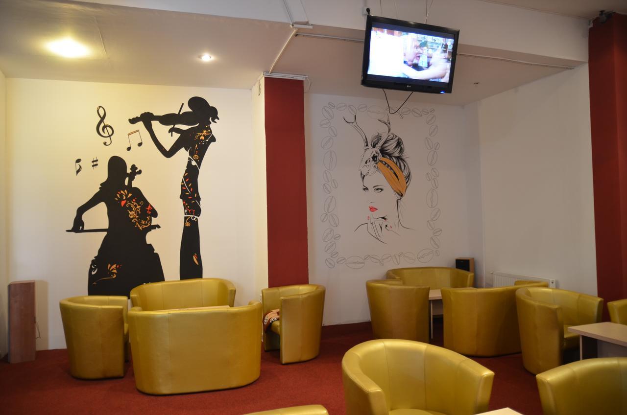 Hotel Gorj Târgu Jiu Extérieur photo