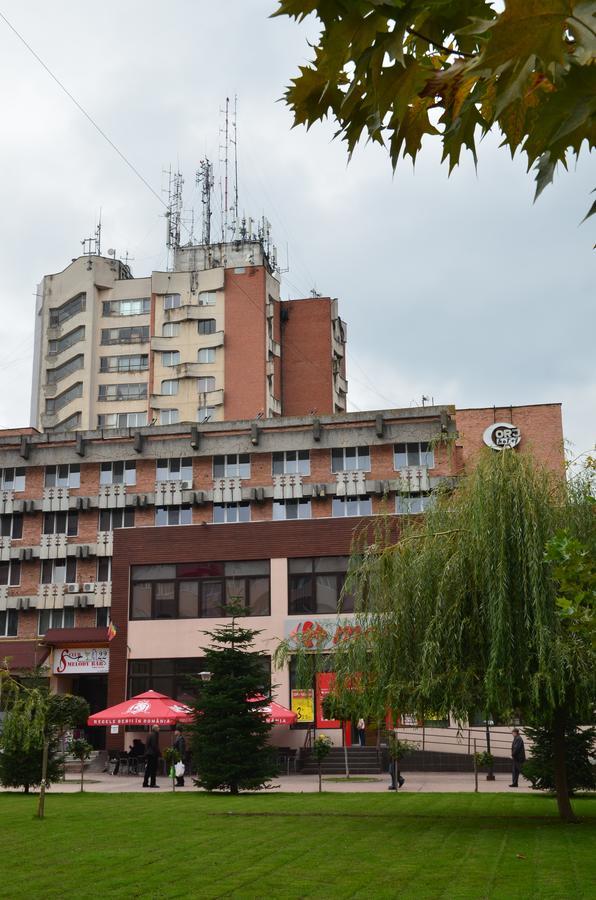 Hotel Gorj Târgu Jiu Extérieur photo